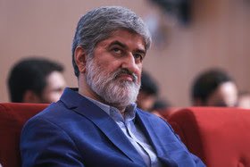 علی مطهری، نایب رئیس مجلس و نماینده لیست امید:   رفتن آقای روحانی به توچال ایرادی ندارد؛ چراکه زیاد نشستن پشت میز هم بیماری می‌آورد؛ مردم ۶ ماه مقاومت کنند