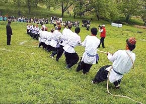 ورزشکاران باغملک در جشنواره ی بازی های  بومی محلی در استان گهگلویه بویراحمد قهرمان کشور شدند